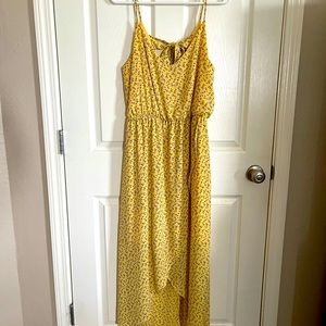 Francescas yellow floral high low ruffle dress size large